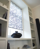 ROLLER SHADES