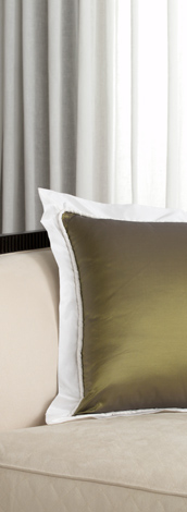 throw pillow with flange