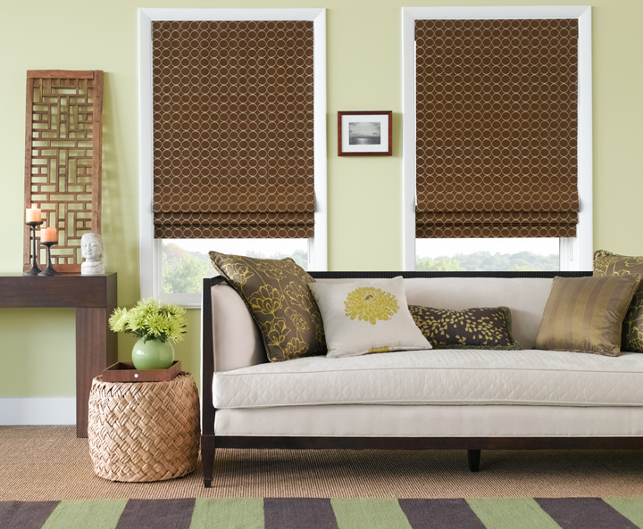 Traditional Style Roman Shades