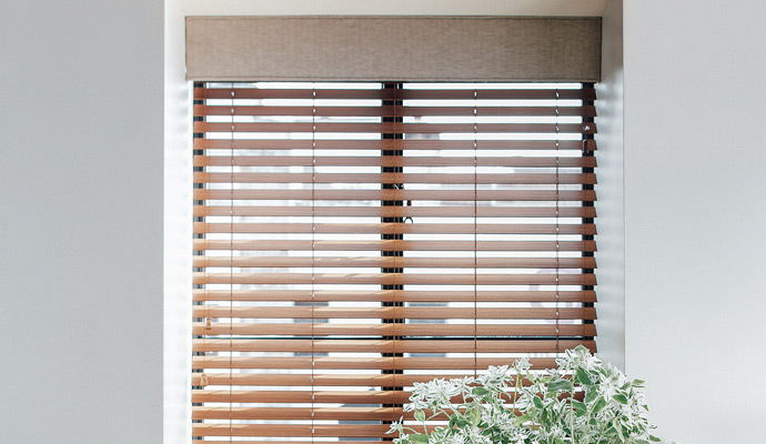 How To Close And Operate Blinds The, How To Close A Blind Curtain