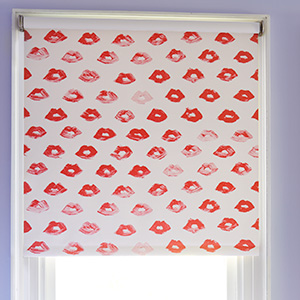 Types of blinds include Roller blinds made of The Novogratz Painted Lips in Red Lips in a girl's bedroom with purple walls